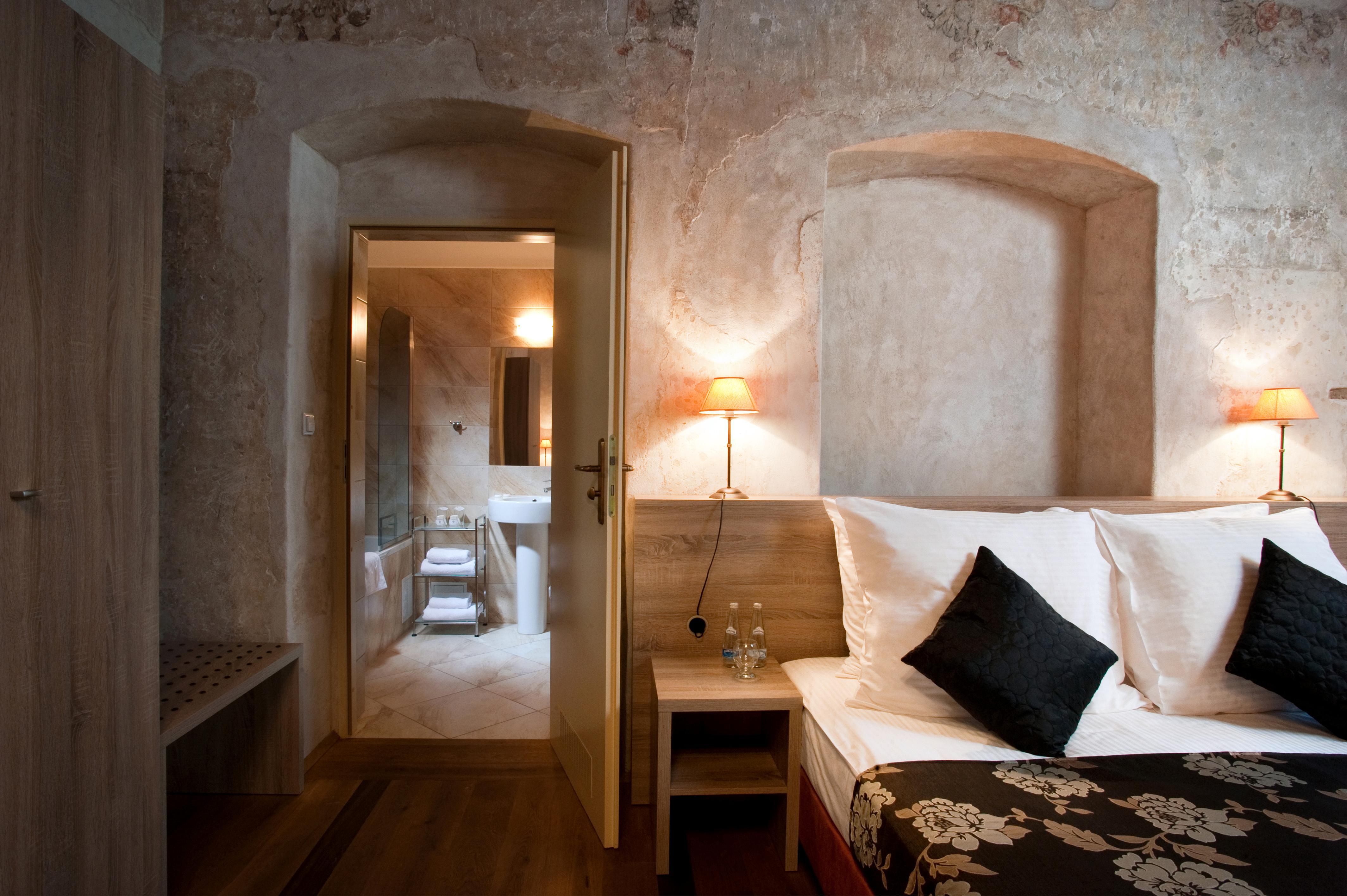 Hotel Santi Красков Екстериор снимка