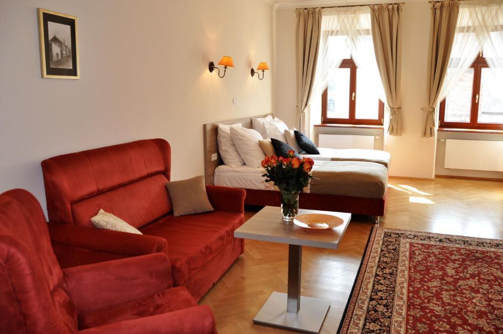 Hotel Santi Красков Екстериор снимка